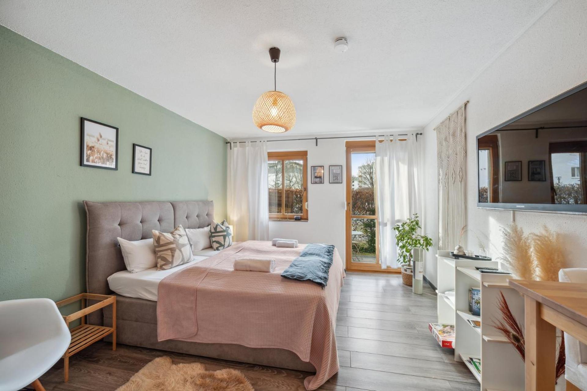 Suiteable Living - Innenstadt/Fast Wifi/TV Bayreuth Eksteriør bilde